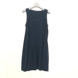 Club Monaco Dresses - CLUB MONACO Size 2 , perfect little less dress Club Monaco Dresses - CLUB MONACO Size 2 , perfect little less dress